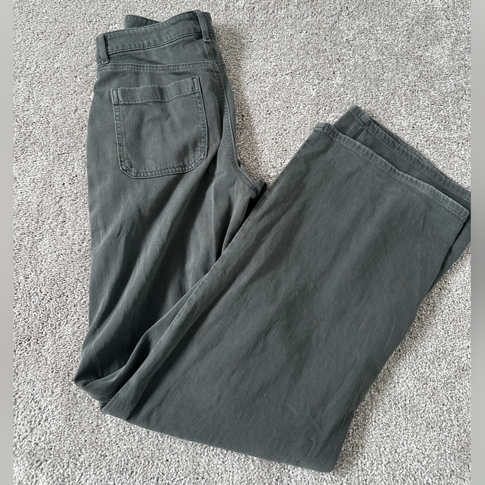 EUC American Eagle cargo pants